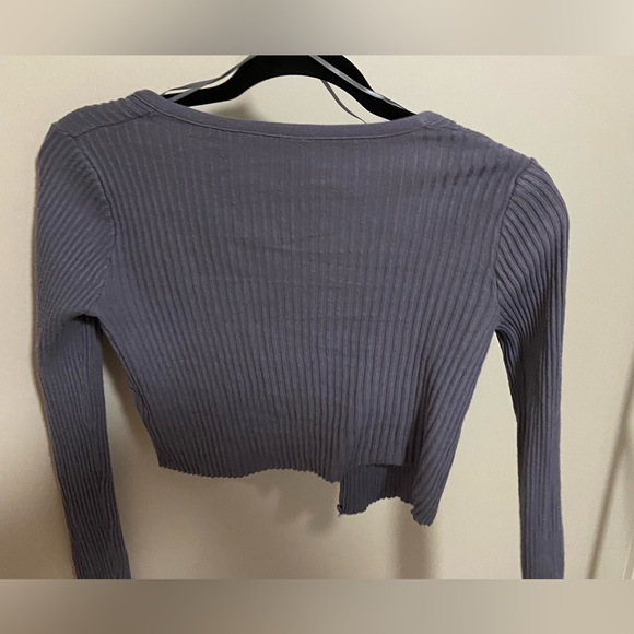 Purple tie up crop top size S - Picture 2 of 3